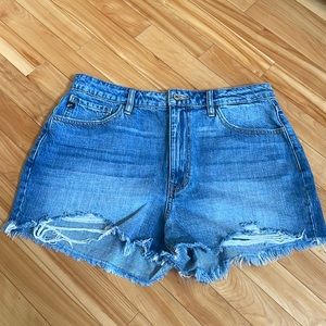KanCan denim shorts size 13/30